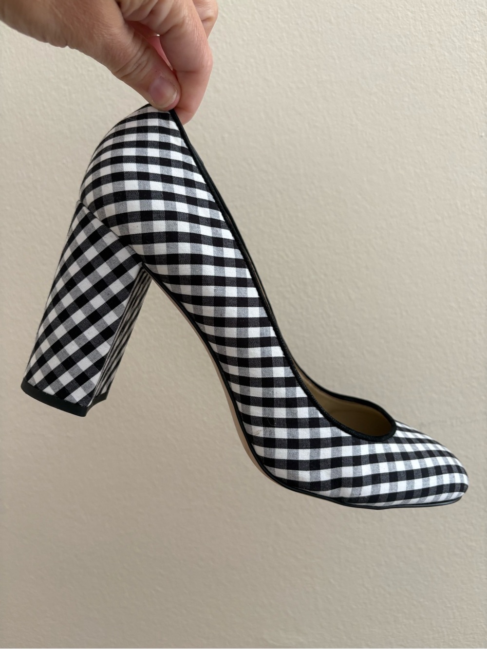 Ann Taylor Gingham Block Heel Pump in Black & White